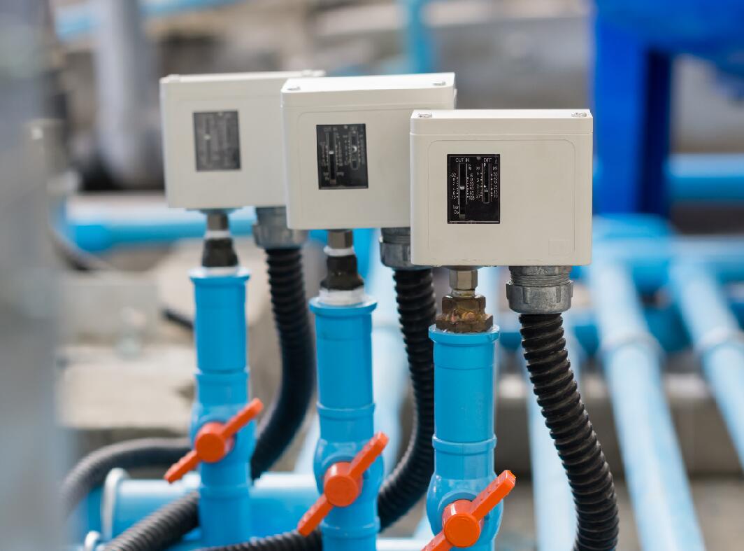 自动复位压力开关